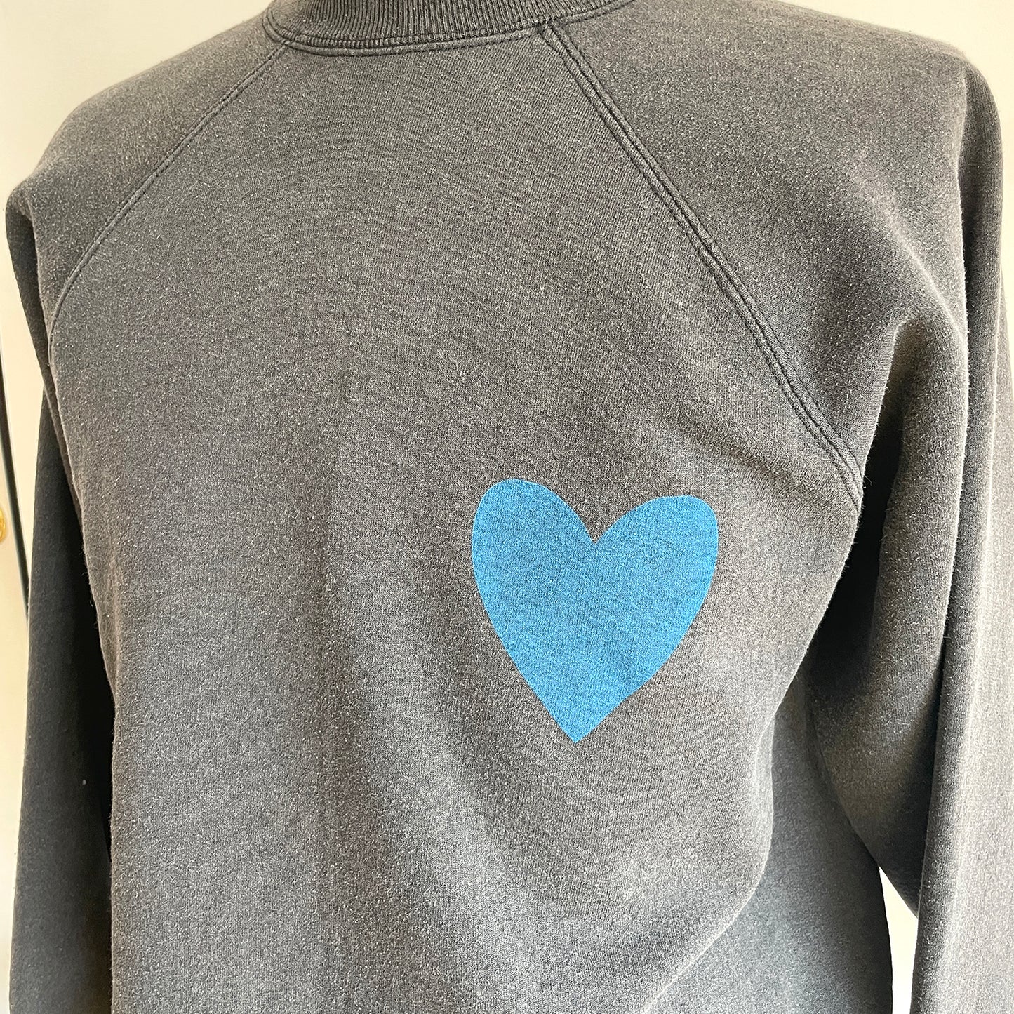 Vintage Happy Heart Black Sweatshirt