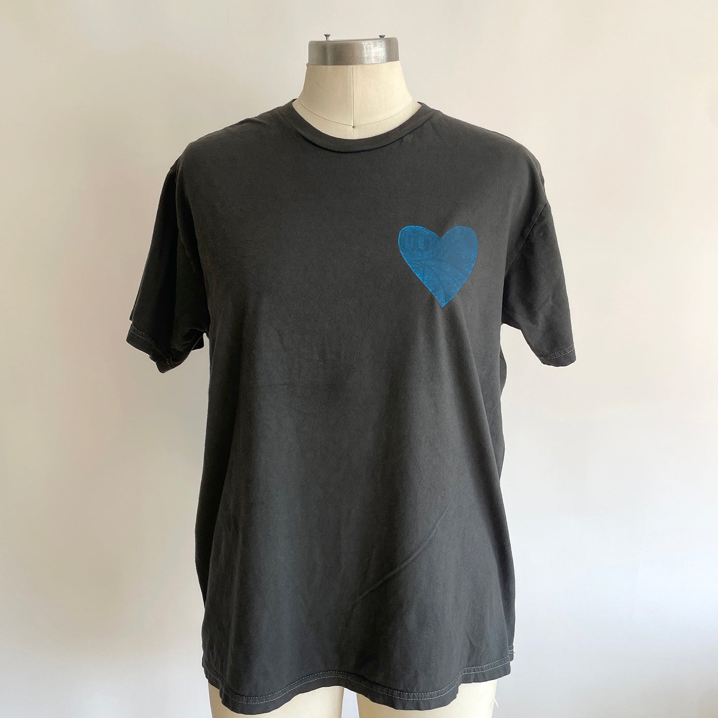 Vintage Happy Heart Black Tee