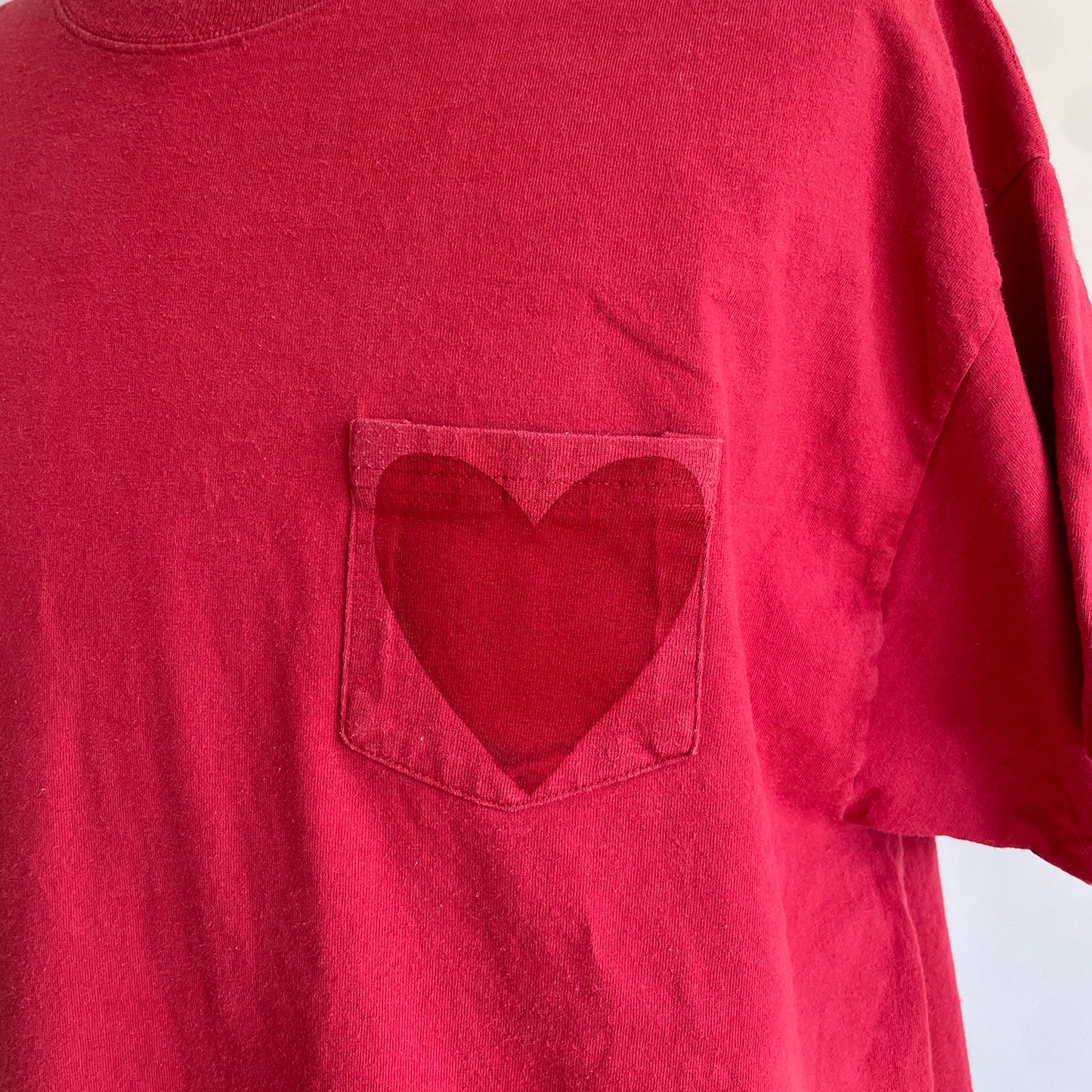 Vintage Happy Heart Dark Red Pocket Tee