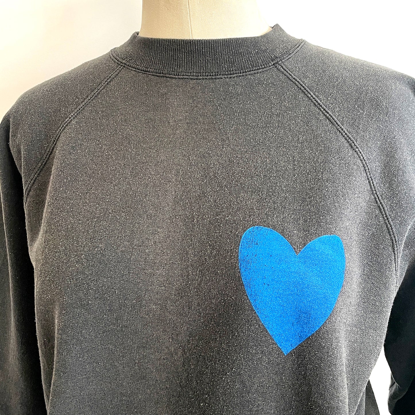 Vintage Happy Heart Black Sweatshirt