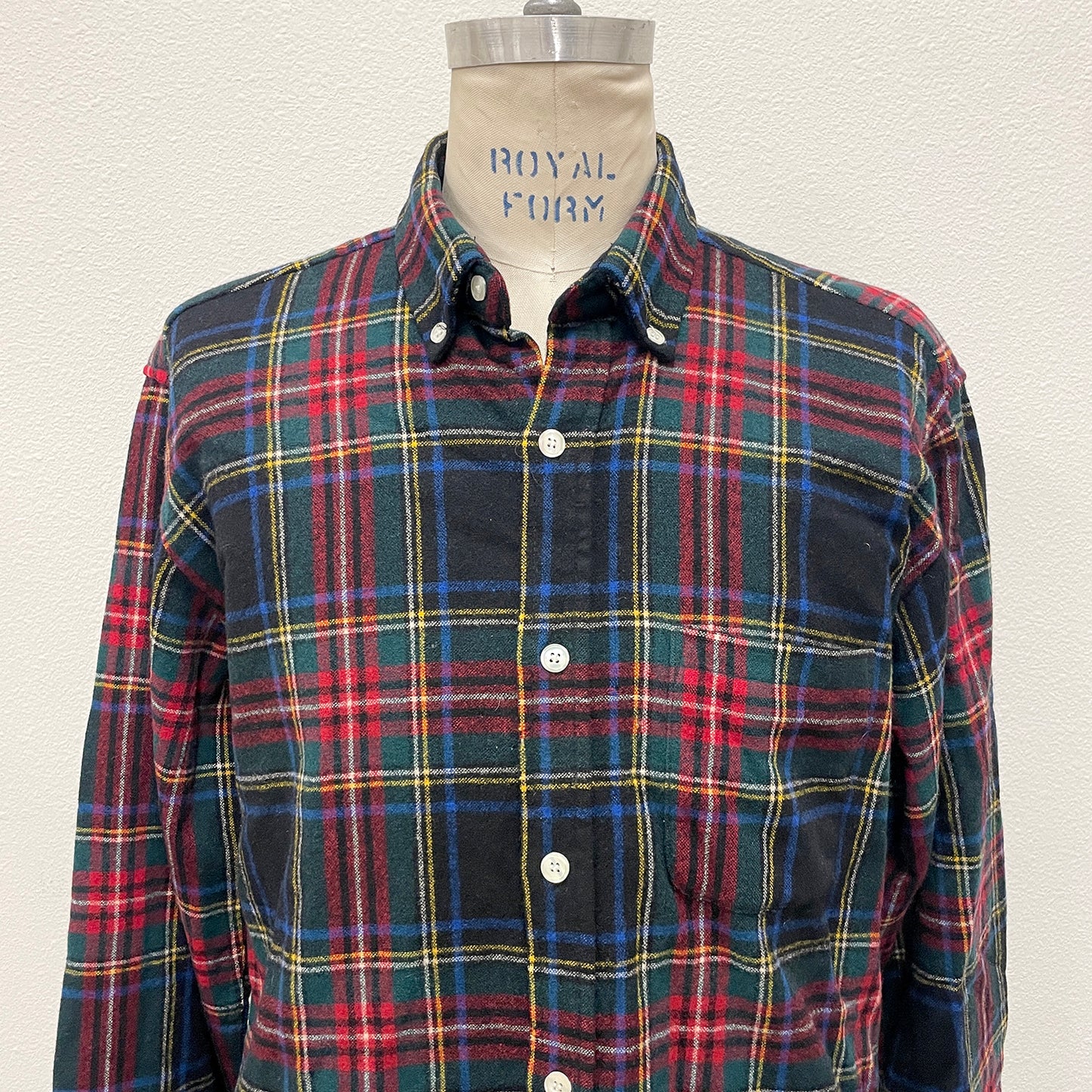 Vintage Black wool plaid Flannel