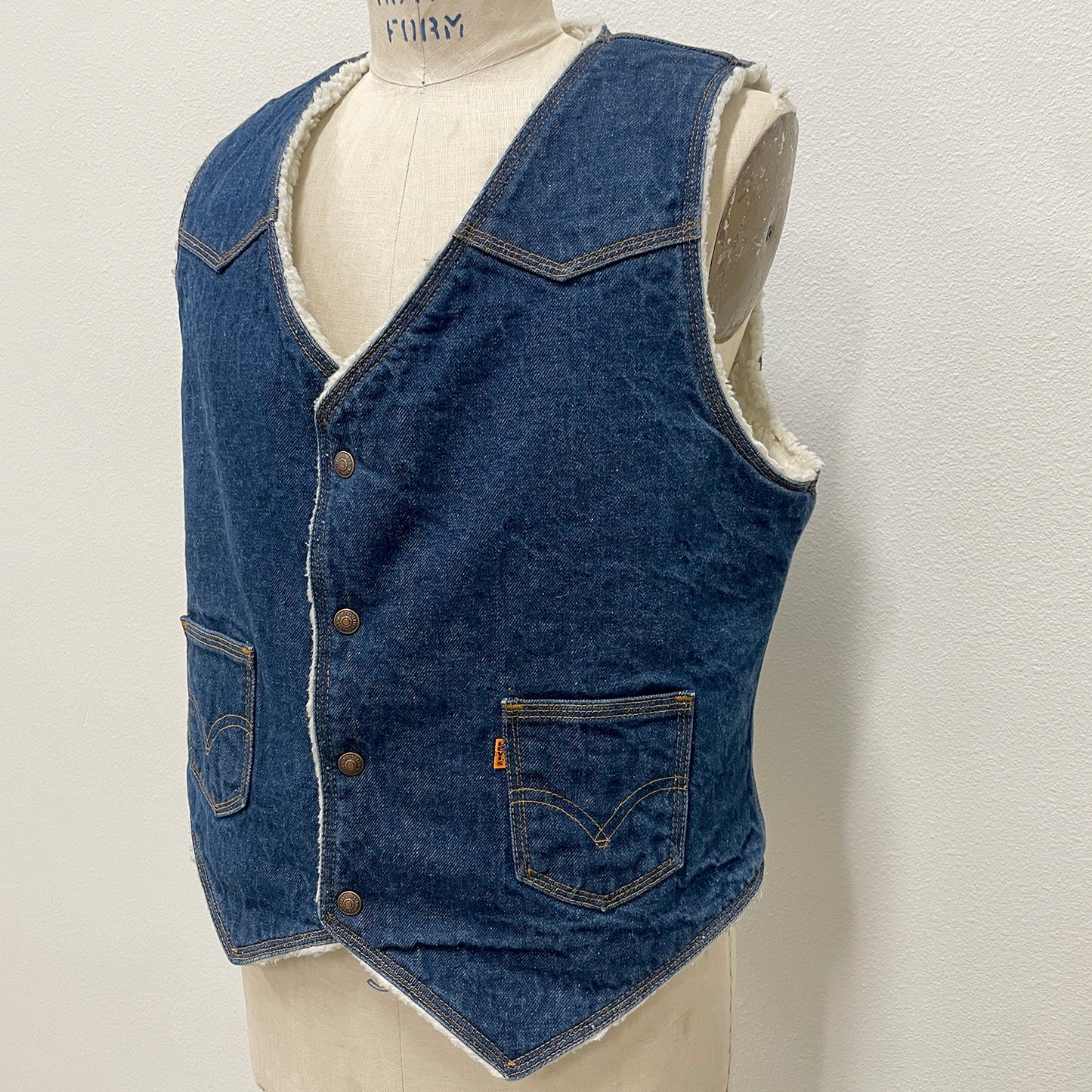 Vintage Levi's Sherpa lined vest
