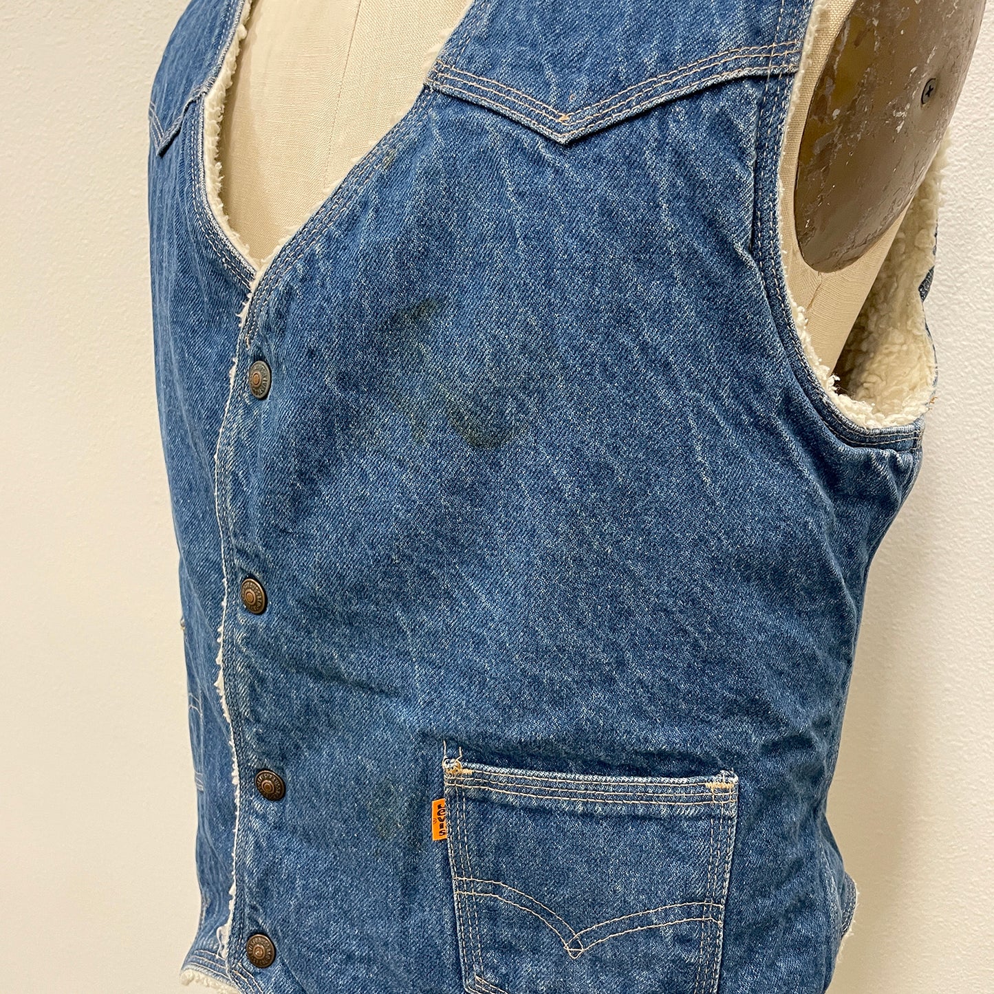 Vintage Levi's Sherpa lined Denim vest
