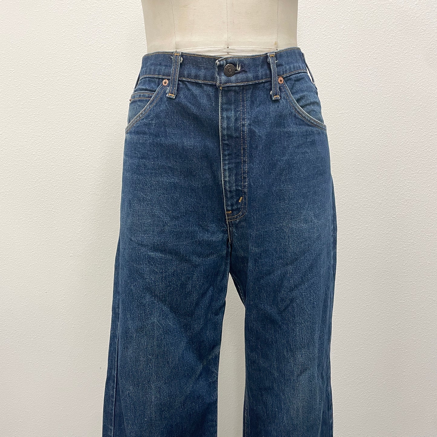 Vintage Levi's 517's
